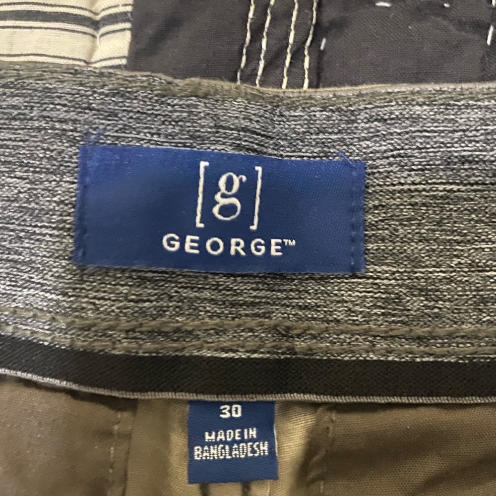 George Olive and Black Cargo Shorts - Picture 4 of 8